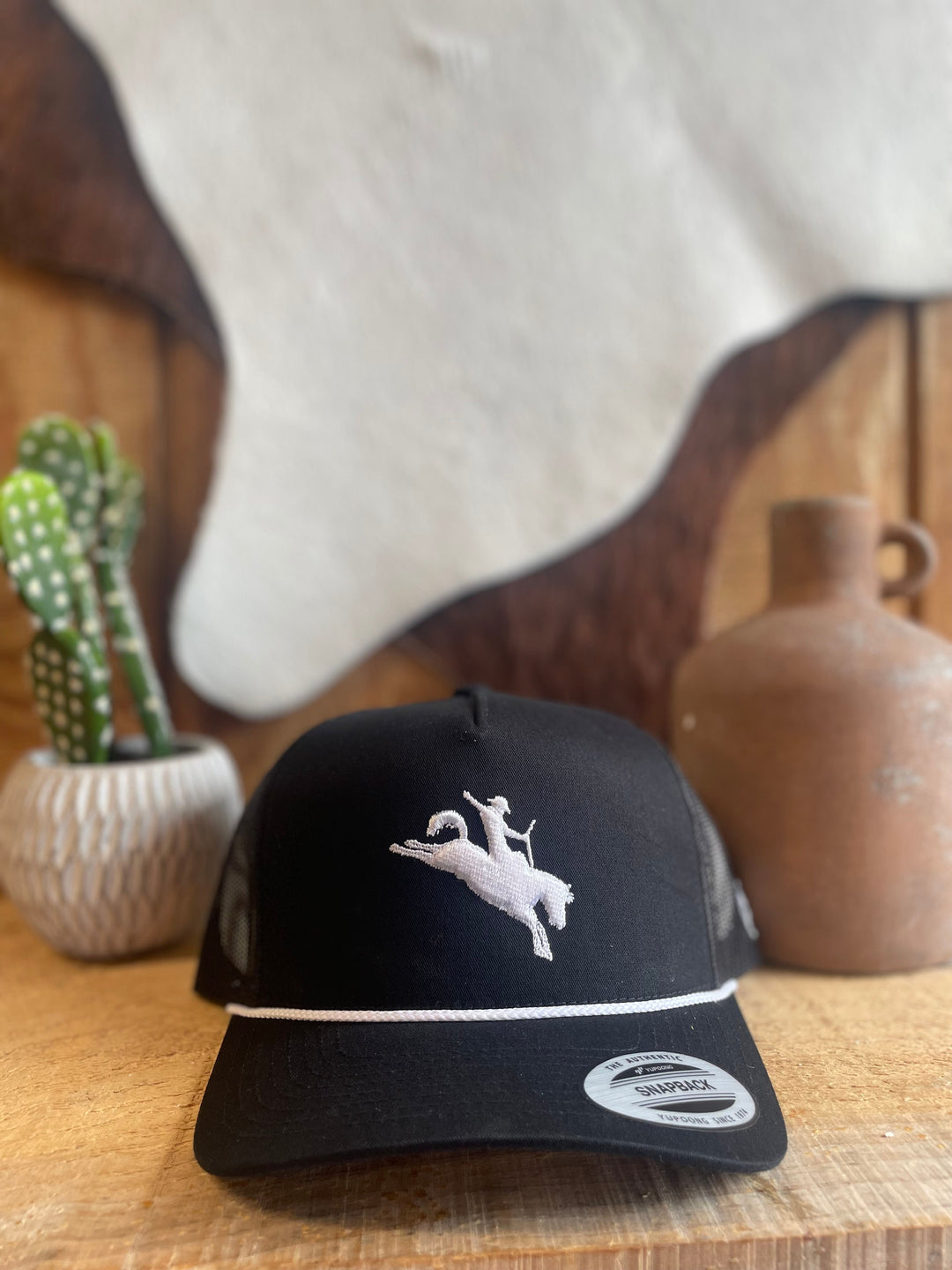 WHIT" HAT BLACK W/WHITE LOGO - Double C Western SupplyHooey