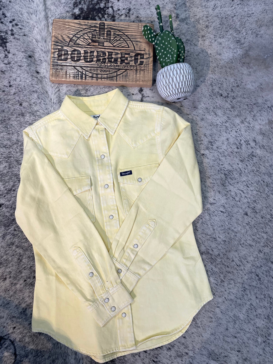 Women's Wrangler Retro® Punchy Snap Top - Yellow - Double C Western SupplyWrangler