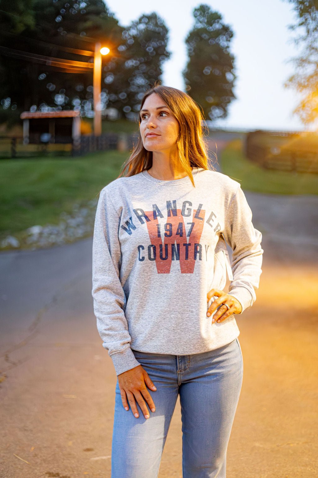 Wrangler® Crew Fleece Pullover - Regular Fit - Grey Mele Heather - 112379581 - Double C Western SupplyWrangler