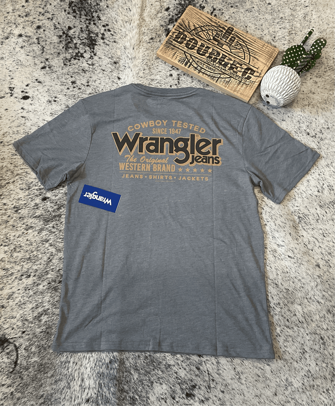 Wrangler® Graphic Short Sleeve T-Shirt - Regular Fit - Graphite Heather - Double C Western SupplyWrangler
