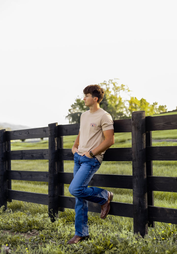 Wrangler® Graphic Short Sleeve T-Shirt Regular Fit Travertine Heather | 112375736 - Double C Western SupplyWrangler