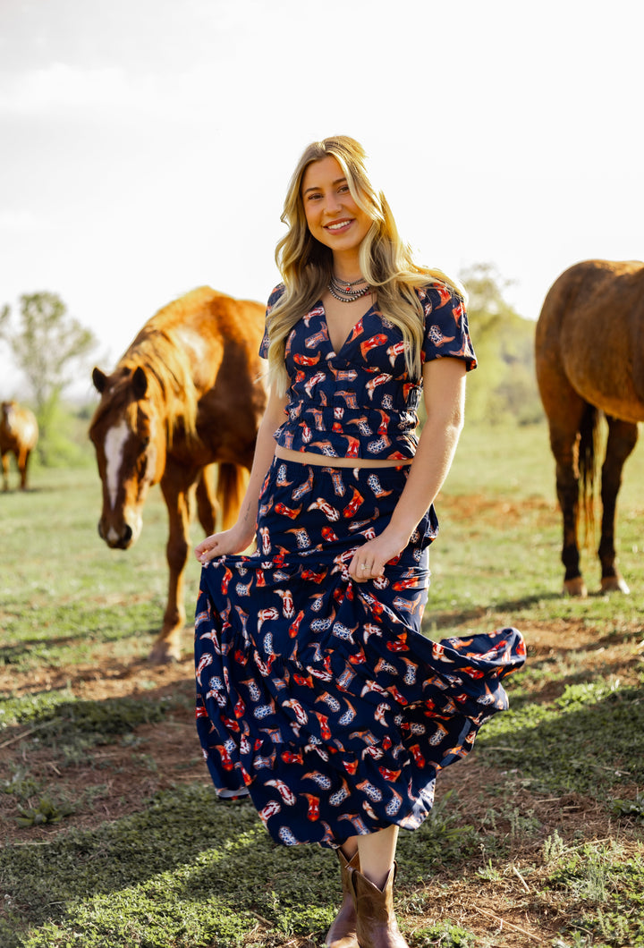 Wrangler Retro® Americana Dress Blouse - Blue - 112379488. Has matching skirt that can be purchased - Double C Western SupplyWrangler