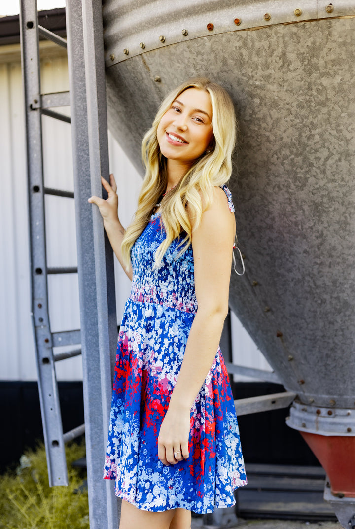 Wrangler Retro® Americana Tie Smocked Dress Blue | 112379490 - Double C Western SupplyWrangler