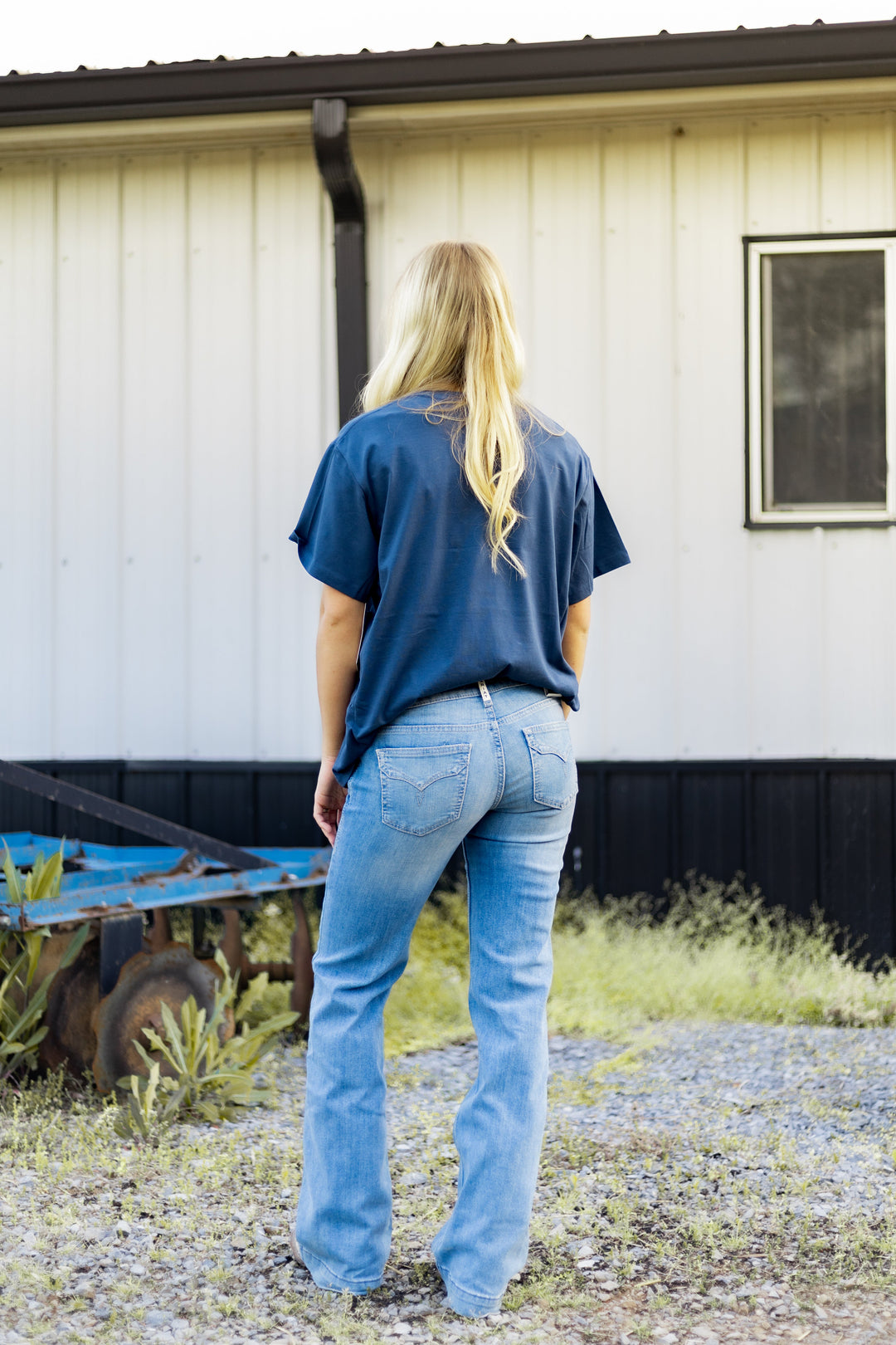 Wrangler Retro® Graphic Short Sleeve T-Shirt Girlfriend Fit Dark Denim | 112375873 - Double C Western SupplyWrangler