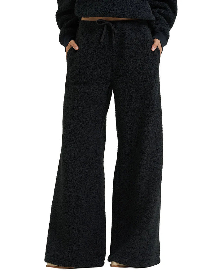 Wrangler® X Lainey Wilson Sherpa Sweatpant - Black - 112385564 - Double C Western SupplyWrangler