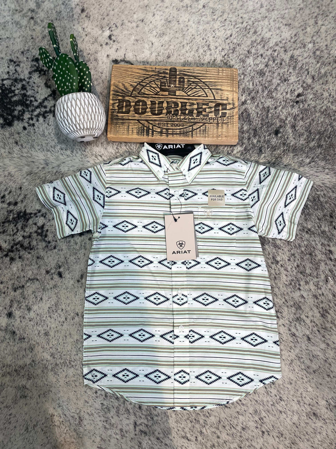 YTH Christopher Classic Fit Shirt - Double C Western SupplyAriat