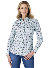 Load image into Gallery viewer, Wrangler® Retro® Top - Blue
