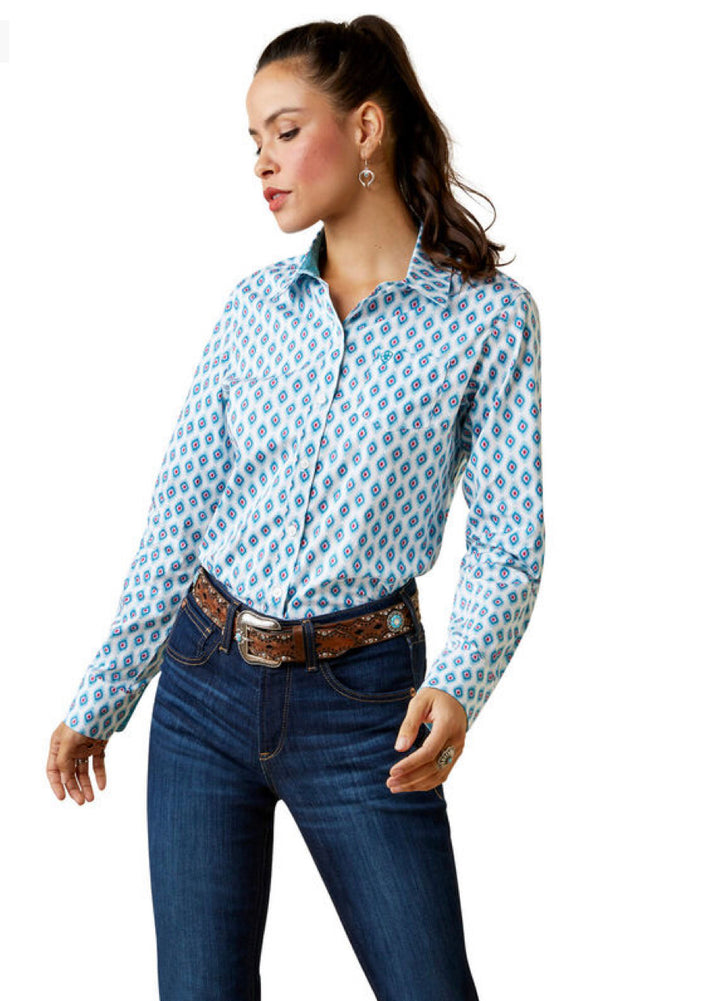 Wrinkle Resist Kirby Stretch Shirt 20% off ariat mom dad grads Ariat