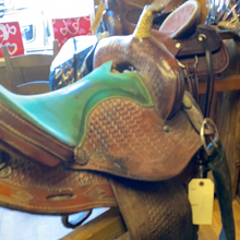 Load image into Gallery viewer, 15” Used H&amp;H Saddle
