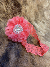 Load image into Gallery viewer, Lace baby girl flower head wrap
