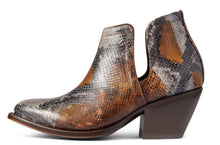 Load image into Gallery viewer, Dixon R Toe Western Boot
