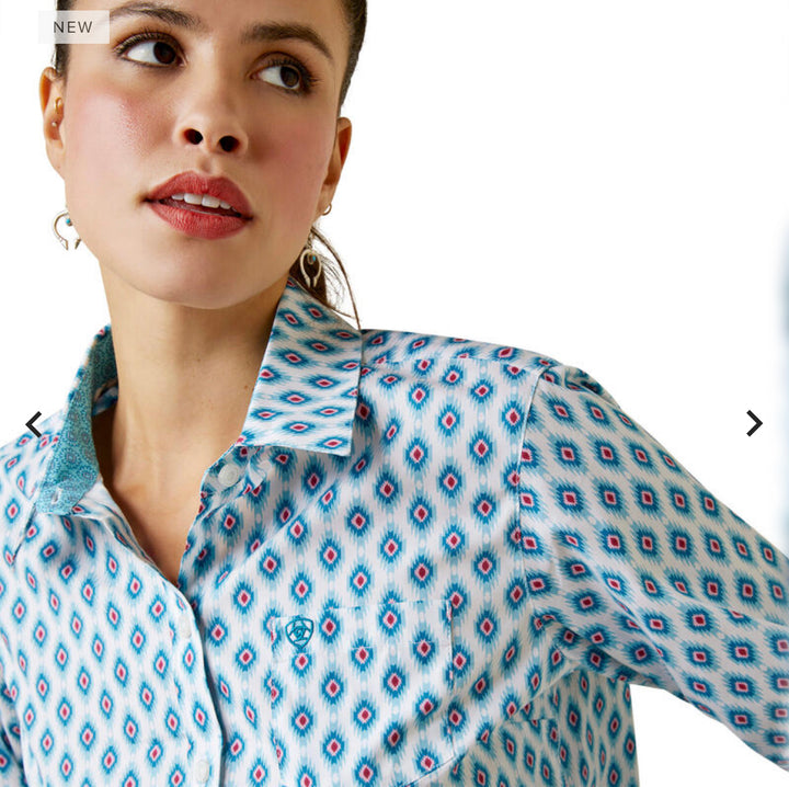 Wrinkle Resist Kirby Stretch Shirt 20% off ariat mom dad grads Ariat